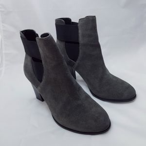 Kenneth Cole Cross Glow Suede Booties Gray 8.5